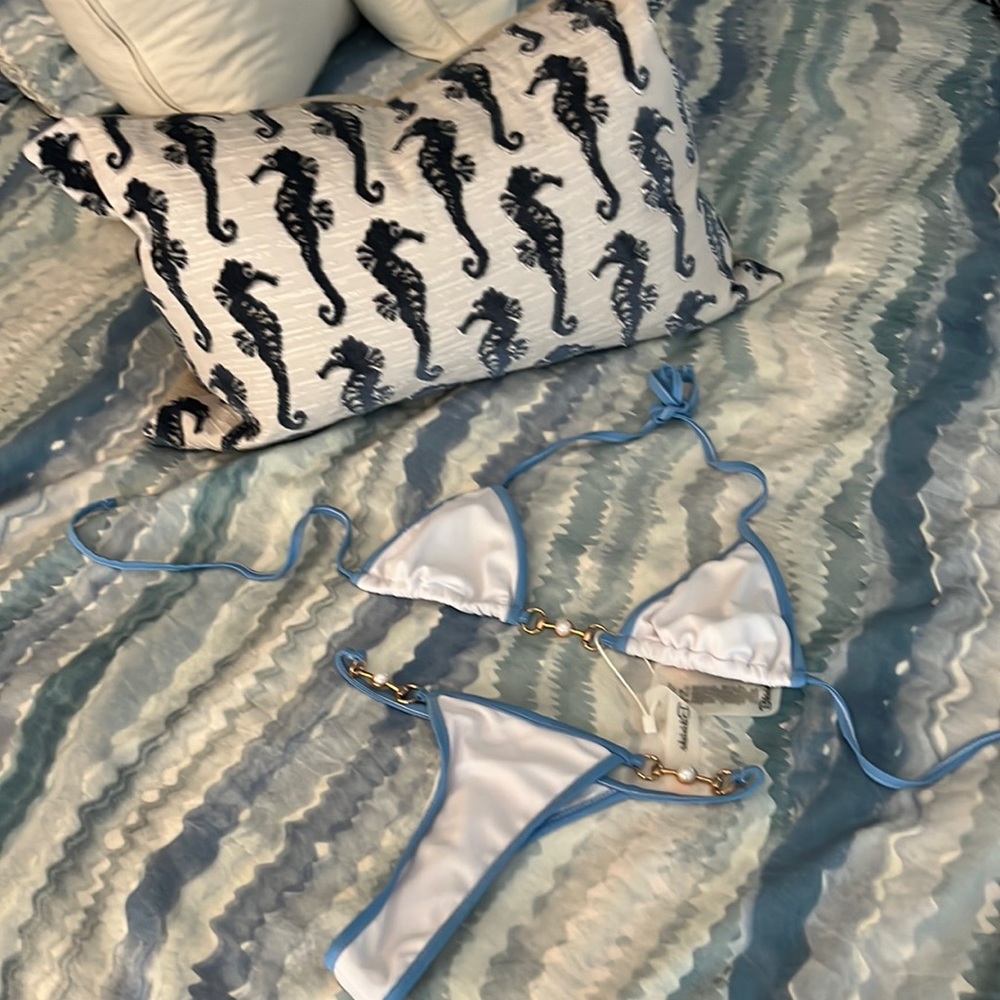 Brand new bikinishe bathing suit !